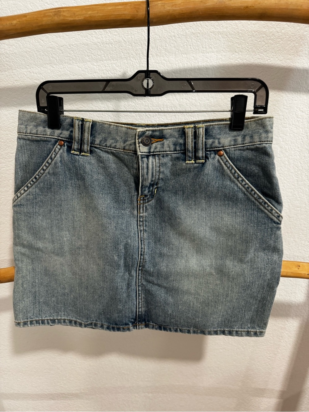 Y2K Denim Mini Skirt Low Rise Utility Pocket Light Wash